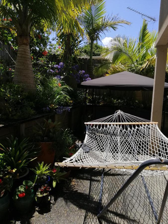 Double Room With Shared Bathroom Auckland Exterior photo